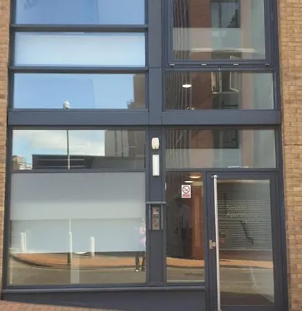Apartment Lovely 1 Bed, Located In The Heart Of *